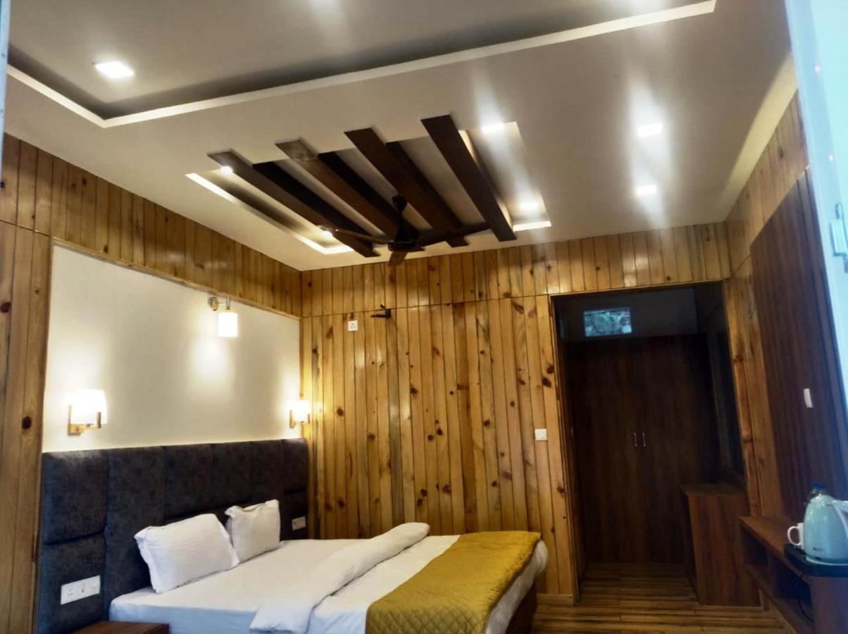 Qcent Woods Resort & Spa, Risikés Kültér fotó