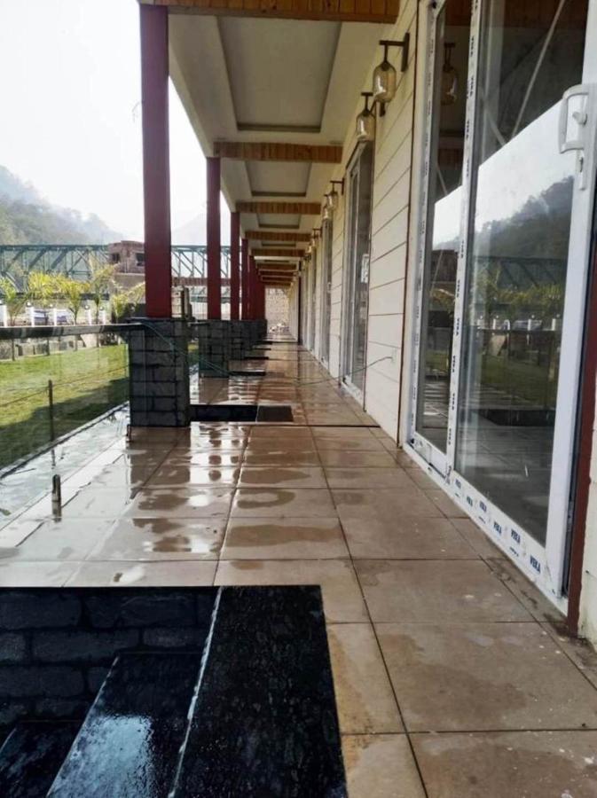 Qcent Woods Resort & Spa, Risikés Kültér fotó