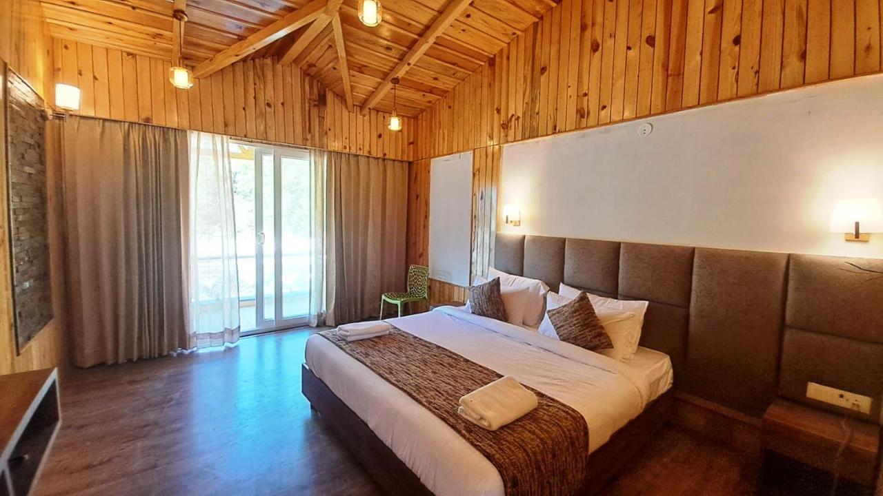 Qcent Woods Resort & Spa, Risikés Kültér fotó