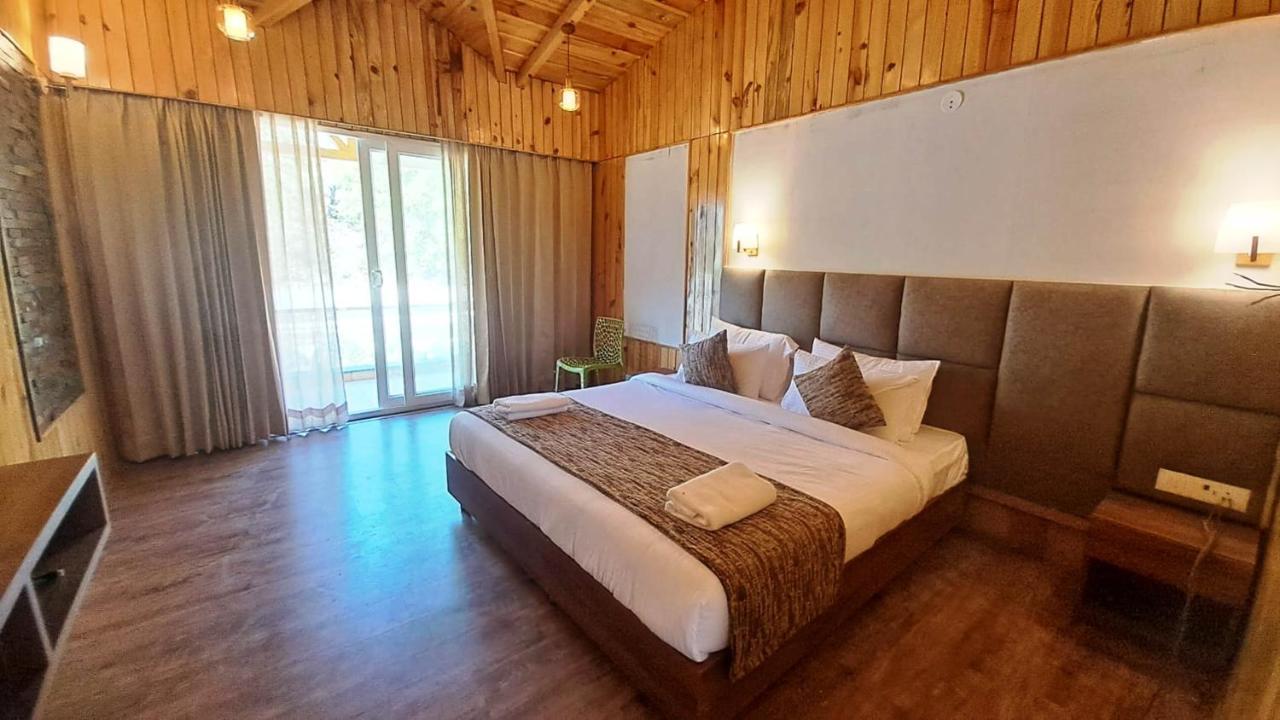 Qcent Woods Resort & Spa, Risikés Kültér fotó