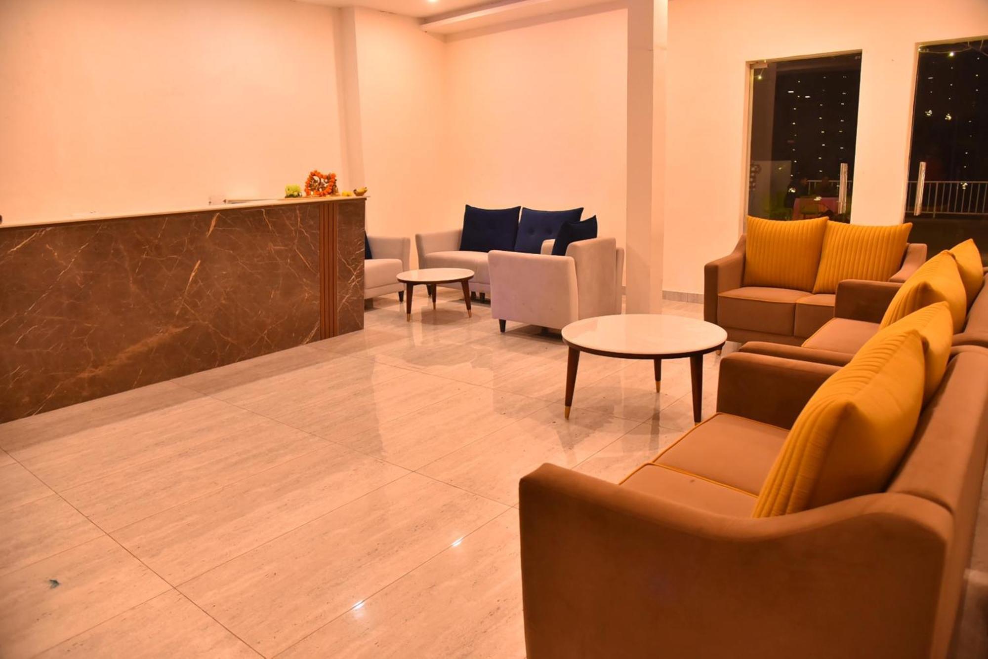 Qcent Woods Resort & Spa, Risikés Kültér fotó