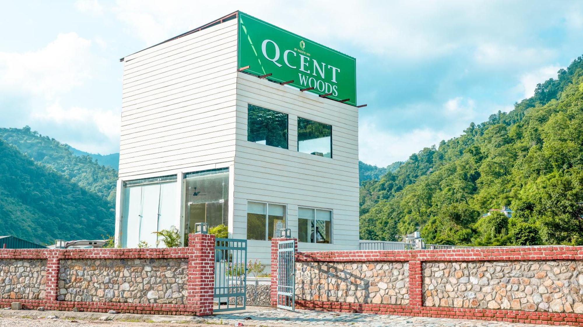 Qcent Woods Resort & Spa, Risikés Kültér fotó
